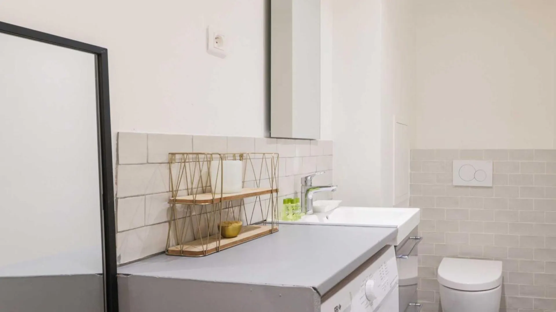 Charming Studio Apartment For 2 - Bastille Parijs